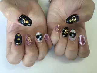 ネイル 💎🐰 saki. m 🐰💎のネイルデザイン