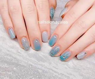 ネイル R inのネイルデザイン