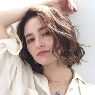 ミディアム 髪質改善 スペシャリストのヘアスタイル