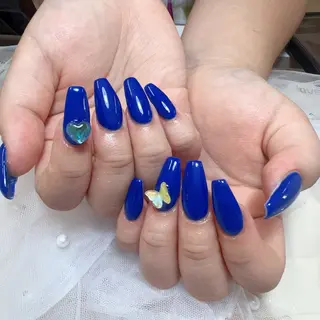 ネイル 🎀nana🫧 ワンホンネイル🎀のネイルデザイン