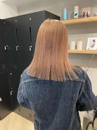 セミロング カラー SALOWIN下北沢所属・hazuki 🌝のヘアスタイル