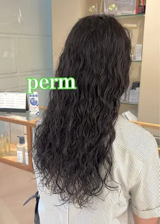 ロング パーマ CYAN.栄店所属・パーマ/髪質改善 【榎本千夏】のヘアスタイル