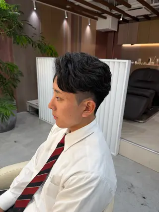 ショート メンズ R/🤎 パーマ＆ブリーチ🔥のヘアスタイル