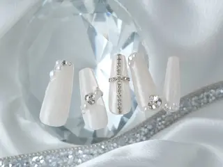 ネイル ネイルサロンAim 河原町［ヘアセット　ヘアエクステ　着付　専門店］所属・AIM 百夏のネイルデザイン