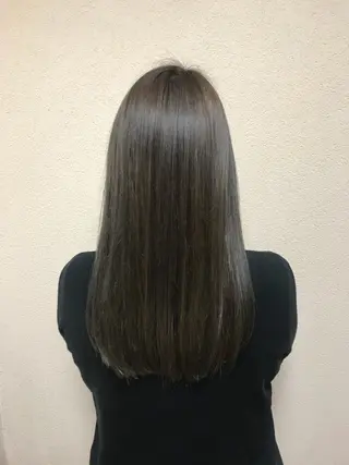 ロング カラー 透明感カラー・ 髪質改善🩵イケダのヘアスタイル