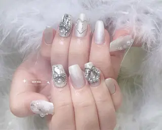 ネイル 🫧NUR NAIL✨のネイルデザイン