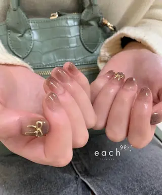 ネイル each Hibikiのネイルデザイン