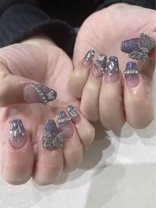 ミディアム Nail  R💫 naoのネイルデザイン