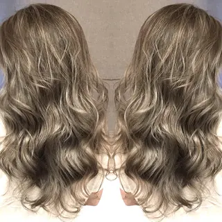 ロング カラー 井上 一平のヘアスタイル