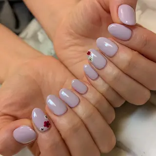 ネイル ジェヌインネイル 河内のネイルデザイン