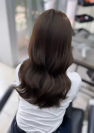 ロング カラー Kvell & Co.所属・ℎ𝑎𝑛𝑎 ♡のヘアスタイル