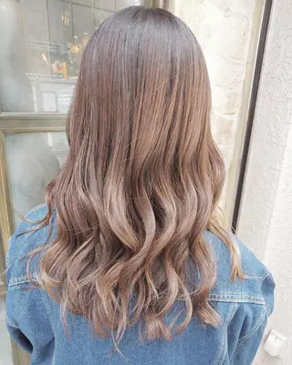 ロング カラー grow上野御徒町【グロウ】所属・ブリーチ・ハイトーン 特化🎉内山のヘアスタイル