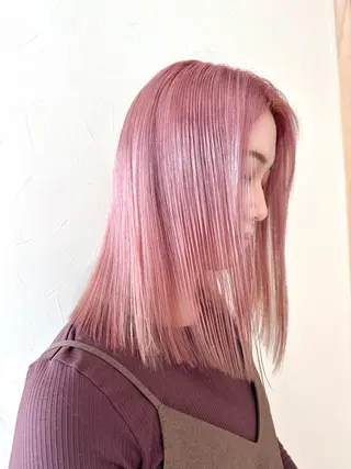 ショート 千葉ハイトーンカラー KASUMIのヘアスタイル