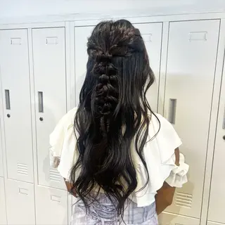 ロング 🌷レイヤーカット/ フルキシオリ🌷のヘアスタイル