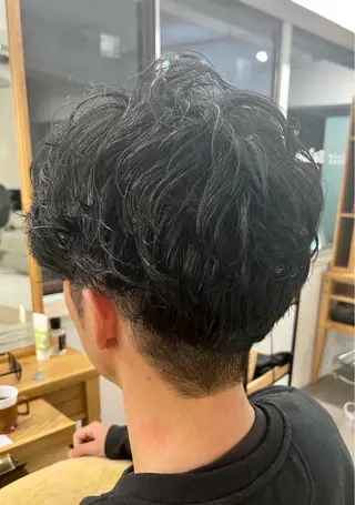 メンズ ans(アンス)所属・山上 佳汰/髪質改善/艶髪のヘアスタイル