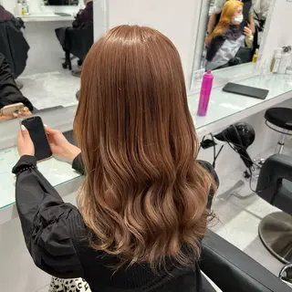 ロング カラー ヘアアレンジ マユクリア池袋東口店所属・マユクリア 池袋東口店の眉毛・アイブロウイメージ