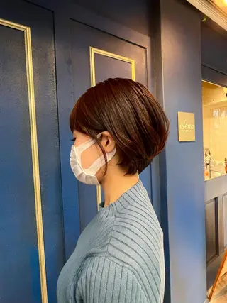 ショート tomoka 推しカラーのヘアスタイル