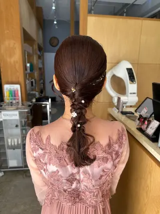 ミディアム miloc MOMOKAのヘアスタイル