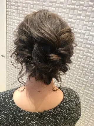 ミディアム ヘアアレンジ scene.池袋所属・scene. haraのヘアスタイル