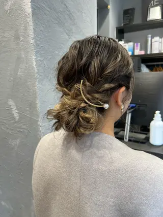 ロング maya レイヤーカットのヘアスタイル