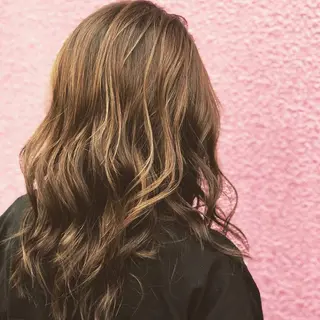 カラー N° jillva ♦️川端裕司♦️のヘアスタイル