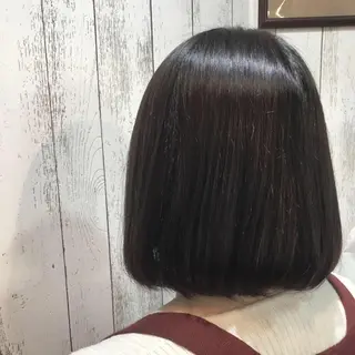 ショート カラー パーマ embrace エンブレイスのヘアスタイル