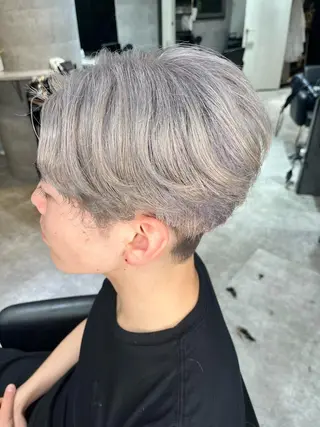 ショート カラー パーマ ヘアアレンジ メンズ キッズ ネイル マツエク・マツパ アイブロウ ダブルカラー 新宿のヘアスタイル