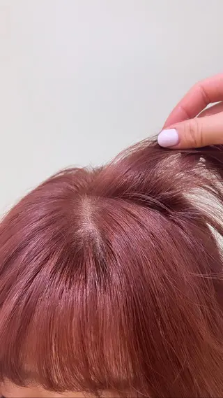 ミディアム ayano / 透明感・くすみカラーのヘアスタイル