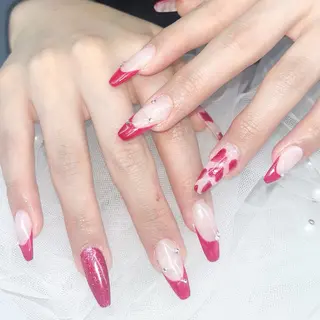 ネイル VIERU YURIのネイルデザイン