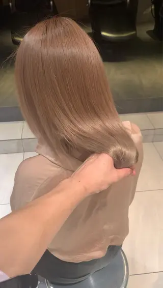 セミロング カラー パーマ ヘアアレンジ メンズ キッズ ネイル マツエク・マツパ LINDOTOKYO梅田所属・酸性ストレート 髪質改善大槻勇樹のヘアスタイル