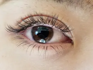 マツエク・マツパ ジュニア　アイリスト ネイリストの眉毛・アイブロウイメージ