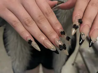 ネイル BINEL所属・Nanami | BINELのネイルデザイン