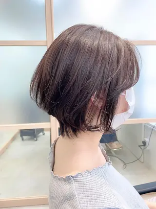 ミディアム 透明感カラー 山中のヘアスタイル