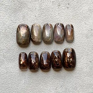 ネイル atelier　FIORITURA所属・FIORITURA aiのネイルデザイン