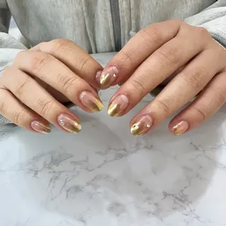 ネイル Elegancia. Hiromiのネイルデザイン