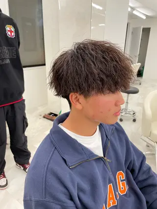 ショート パーマ ナチュラルヘア特化 美容師yamadaのヘアスタイル