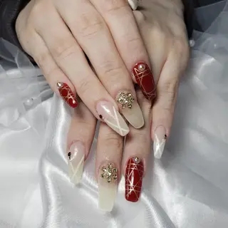 ネイル ビジュード ネイルのネイルデザイン