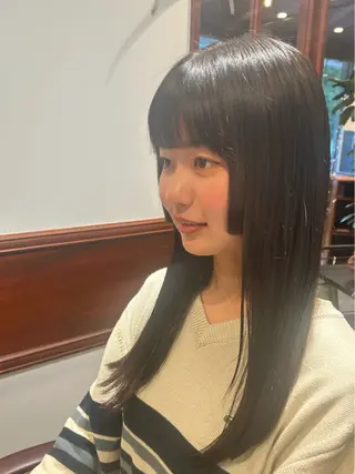 ロング カラー 永縄 ゆい真のヘアスタイル