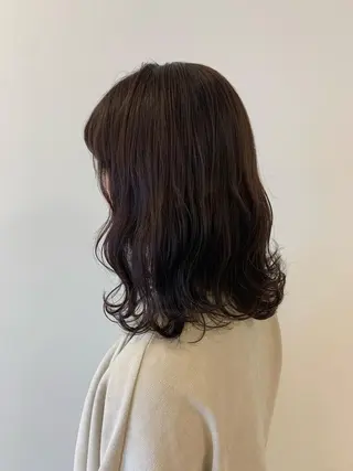 ミディアム カラー 顔まわりカット✄ ベージュカラー🧸のヘアスタイル