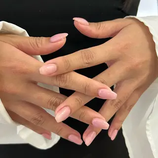 ネイル M&D Beauty Salon 銀座店所属・M&D銀座 AYAのネイルデザイン