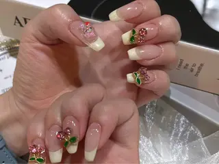 ネイル serentia所属・Serentia Aoiのネイルデザイン