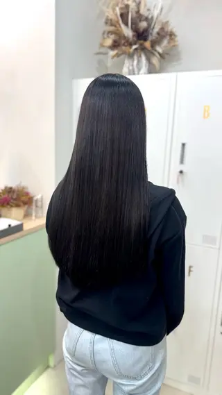 ロング カラー Angelica Hinaのヘアスタイル