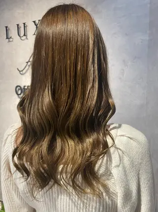 ロング Cielro【 シェイロ 】所属・Cielro/ダブル カラー/西田咲希のヘアスタイル