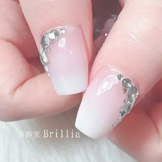 ネイル 柴田 彩のネイルデザイン