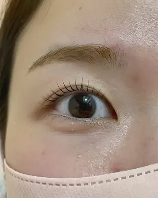 マツエク・マツパ Aimer Hair Design Lewis所属・伊藤 いほみの眉毛・アイブロウイメージ