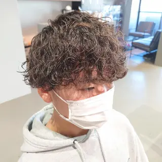 ショート パーマ メンズ iss所属・メンズ/パーマ特化 /波巻き/林洋平のヘアスタイル