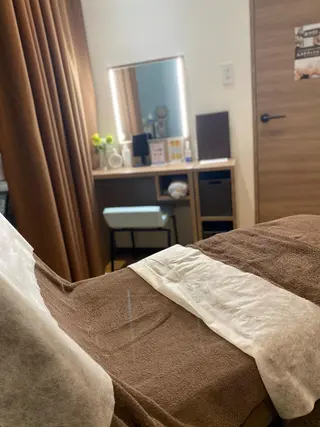 ナリスビューティーサロンつくば店所属・バストアップサロン -Sirius-かずのエステ・リラクイメージ