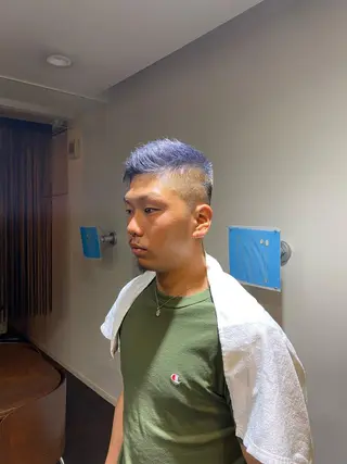 カラー メンズ TAKUMI  Roots所属・湯本 大介のヘアスタイル