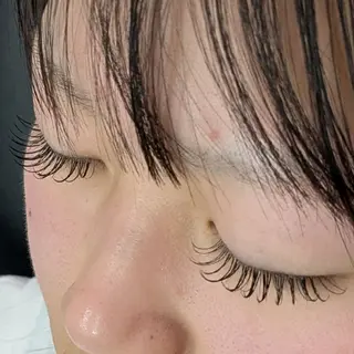 マツエク・マツパ 多田 遥香のヘアスタイル