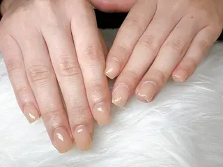 ネイル ECLAT エクラ所属・寺山 千鶴のネイルデザイン